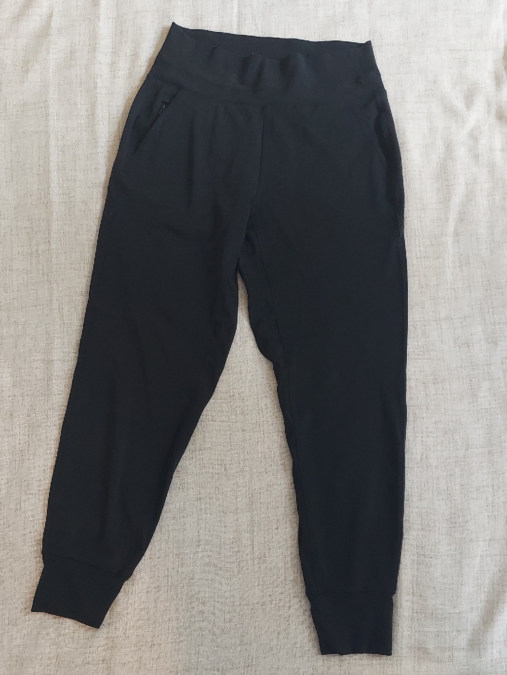Athleta Black Tapered Jogger Pants Women’s M Pull On Athleisure